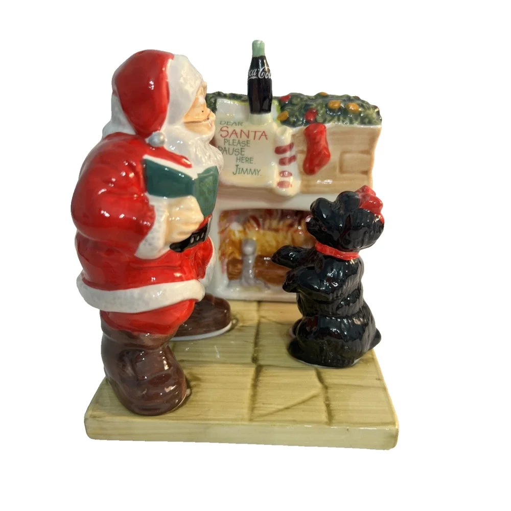 Vintage 2002 Coca Cola Salt & Pepper Shakers Limited Holiday Portraits Santa Dog